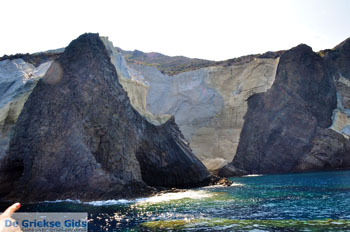 Sykia Milos | Cycladen Griekenland | Foto 46 - Foto van https://www.grieksegids.nl/fotos/milos/normaal/sykia-milos-046.jpg