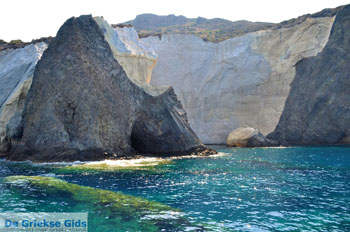 Sykia Milos | Cycladen Griekenland | Foto 48 - Foto van https://www.grieksegids.nl/fotos/milos/normaal/sykia-milos-048.jpg