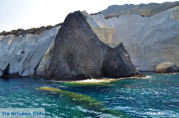 Sykia Milos | Cycladen Griekenland | Foto 49 - Foto van https://www.grieksegids.nl/fotos/milos/normaal/sykia-milos-049.jpg