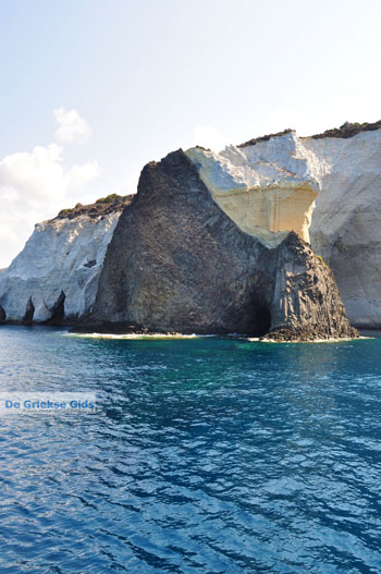 Sykia Milos | Cycladen Griekenland | Foto 54 - Foto van https://www.grieksegids.nl/fotos/milos/normaal/sykia-milos-054.jpg