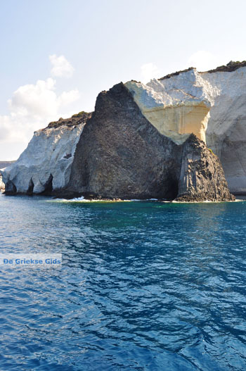 Sykia Milos | Cycladen Griekenland | Foto 55 - Foto van https://www.grieksegids.nl/fotos/milos/normaal/sykia-milos-055.jpg