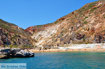 Thiorichia Milos | Cycladen Griekenland | Foto 4 - Foto van https://www.grieksegids.nl/fotos/milos/normaal/thiorichia-004.jpg