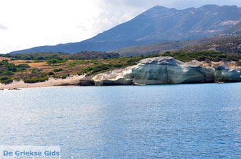 Triades Milos | Cycladen Griekenland | Foto 9 - Foto van https://www.grieksegids.nl/fotos/milos/normaal/triades-milos-009.jpg