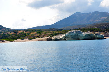 Triades Milos | Cycladen Griekenland | Foto 10 - Foto van https://www.grieksegids.nl/fotos/milos/normaal/triades-milos-010.jpg