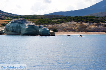 Triades Milos | Cycladen Griekenland | Foto 12 - Foto van https://www.grieksegids.nl/fotos/milos/normaal/triades-milos-012.jpg