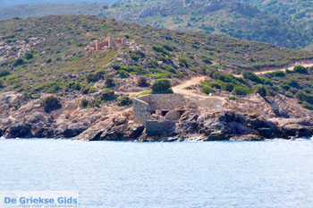 Triades Milos | Cycladen Griekenland | Foto 15 - Foto van https://www.grieksegids.nl/fotos/milos/normaal/triades-milos-015.jpg