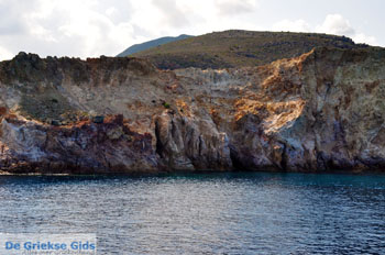 Triades Milos | Cycladen Griekenland | Foto 18 - Foto van https://www.grieksegids.nl/fotos/milos/normaal/triades-milos-018.jpg