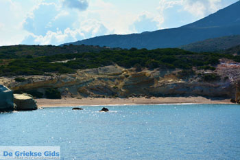 Triades Milos | Cycladen Griekenland | Foto 26 - Foto van https://www.grieksegids.nl/fotos/milos/normaal/triades-milos-026.jpg