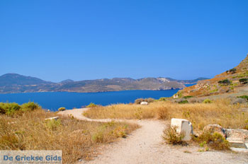 Trypiti Milos | Cycladen Griekenland | Foto 10 - Foto van https://www.grieksegids.nl/fotos/milos/normaal/trypiti-milos-010.jpg