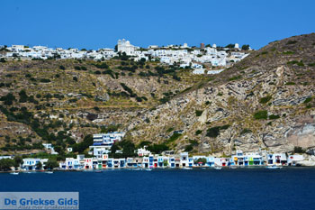 Trypiti Milos | Cycladen Griekenland | Foto 29 - Foto van https://www.grieksegids.nl/fotos/milos/normaal/trypiti-milos-029.jpg