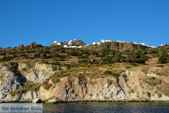 Trypiti Milos | Cycladen Griekenland | Foto 37 - Foto van https://www.grieksegids.nl/fotos/milos/normaal/trypiti-milos-037.jpg