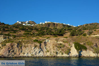 Trypiti Milos | Cycladen Griekenland | Foto 39 - Foto van https://www.grieksegids.nl/fotos/milos/normaal/trypiti-milos-039.jpg