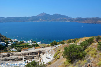 Trypiti Milos | Cycladen Griekenland | Foto 48 - Foto van https://www.grieksegids.nl/fotos/milos/normaal/trypiti-milos-048.jpg