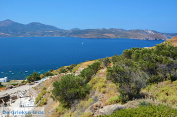 Trypiti Milos | Cycladen Griekenland | Foto 49 - Foto van https://www.grieksegids.nl/fotos/milos/normaal/trypiti-milos-049.jpg