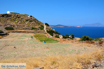 Trypiti Milos | Cycladen Griekenland | Foto 59 - Foto van https://www.grieksegids.nl/fotos/milos/normaal/trypiti-milos-059.jpg