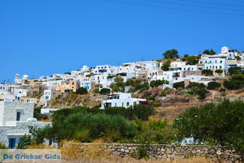 Trypiti Milos | Cycladen Griekenland | Foto 123 - Foto van https://www.grieksegids.nl/fotos/milos/normaal/trypiti-milos-123.jpg