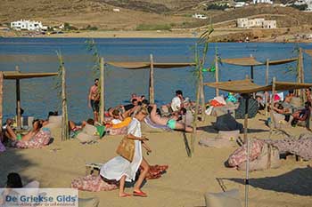 Ftelia Mykonos - Cycladen -  Foto 4 - Foto van https://www.grieksegids.nl/fotos/mykonos/ftelia/350pix/ftelia-mykonos-004.jpg