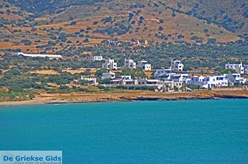 Aghiassos Naxos - Cycladen Griekenland - nr 25 - Foto van https://www.grieksegids.nl/fotos/naxos/normaal/aghiassos-naxos-025.jpg