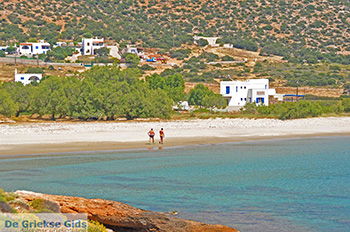 Aghiassos Naxos - Cycladen Griekenland - nr 32 - Foto van https://www.grieksegids.nl/fotos/naxos/normaal/aghiassos-naxos-032.jpg