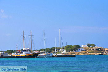 Agia Anna Naxos - Cycladen Griekenland - nr 41 - Foto van https://www.grieksegids.nl/fotos/naxos/normaal/agia-anna-naxos-041.jpg