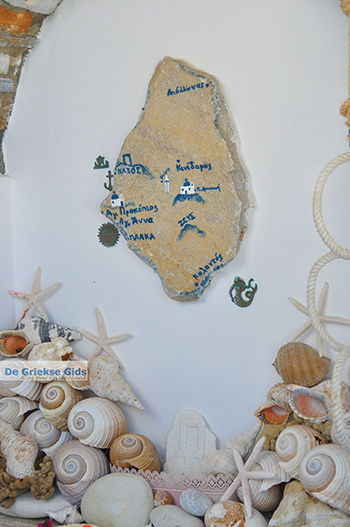 Agia Anna Naxos - Cycladen Griekenland - nr 69 - Foto van https://www.grieksegids.nl/fotos/naxos/normaal/agia-anna-naxos-069.jpg