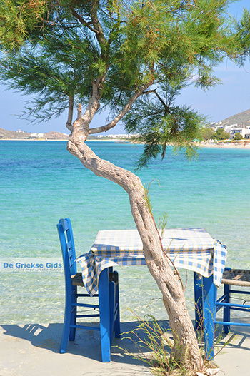 Agia Anna Naxos - Cycladen Griekenland - nr 81 - Foto van https://www.grieksegids.nl/fotos/naxos/normaal/agia-anna-naxos-081.jpg