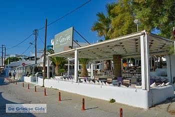 Foto Agios Georgios Beach - Saint George Beach Naxos 2 - Foto van https://www.grieksegids.nl/fotos/naxos/normaal/agios-georgios-saint-george-beach-naxos-002.jpg