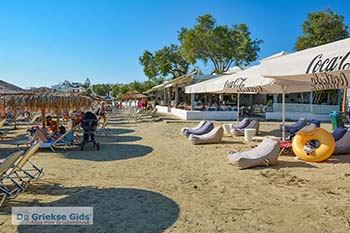 Foto Agios Georgios Beach - Saint George Beach Naxos 4 - Foto van https://www.grieksegids.nl/fotos/naxos/normaal/agios-georgios-saint-george-beach-naxos-004.jpg