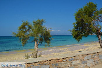 Agios Prokopios Naxos - Cycladen Griekenland - nr 38 - Foto van https://www.grieksegids.nl/fotos/naxos/normaal/agios-prokopios-naxos-038.jpg