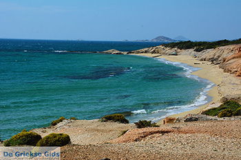 Alyko Naxos - Cycladen Griekenland - nr 57 - Foto van https://www.grieksegids.nl/fotos/naxos/normaal/alyko-naxos-013.jpg