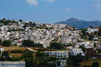 Apiranthos Naxos - Cycladen Griekenland- nr 6 - Foto van https://www.grieksegids.nl/fotos/naxos/normaal/apiranthos-naxos-006.jpg