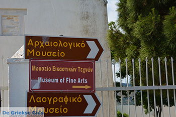 Apiranthos Naxos - Cycladen Griekenland- nr 14 - Foto van https://www.grieksegids.nl/fotos/naxos/normaal/apiranthos-naxos-014.jpg