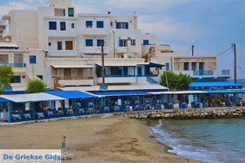 Apollonas Naxos - Cycladen Griekenland- nr 4 - Foto van https://www.grieksegids.nl/fotos/naxos/normaal/apollonas-naxos-004.jpg