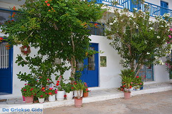 Apollonas Naxos - Cycladen Griekenland- nr 20 - Foto van https://www.grieksegids.nl/fotos/naxos/normaal/apollonas-naxos-020.jpg
