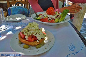 Filoti Naxos - Cycladen Griekenland- nr 33 - Foto van https://www.grieksegids.nl/fotos/naxos/normaal/filoti-naxos-033.jpg