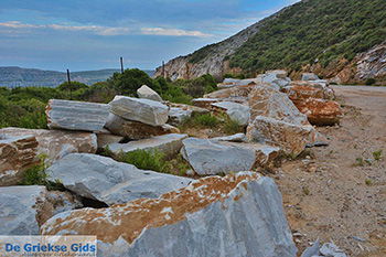 Koronos Naxos - Cycladen Griekenland - nr 2 - Foto van https://www.grieksegids.nl/fotos/naxos/normaal/koronos-naxos-002.jpg