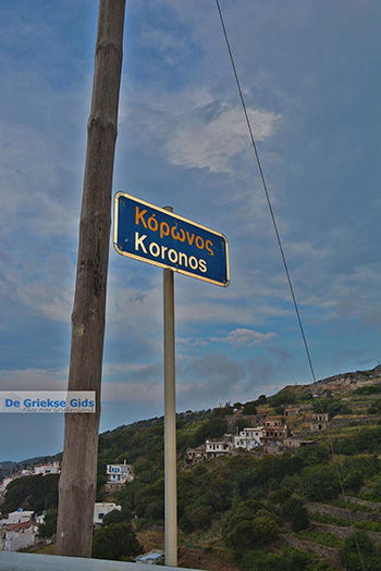 Koronos Naxos - Cycladen Griekenland - nr 8 - Foto van https://www.grieksegids.nl/fotos/naxos/normaal/koronos-naxos-008.jpg