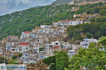 Koronos Naxos - Cycladen Griekenland - nr 15 - Foto van https://www.grieksegids.nl/fotos/naxos/normaal/koronos-naxos-015.jpg