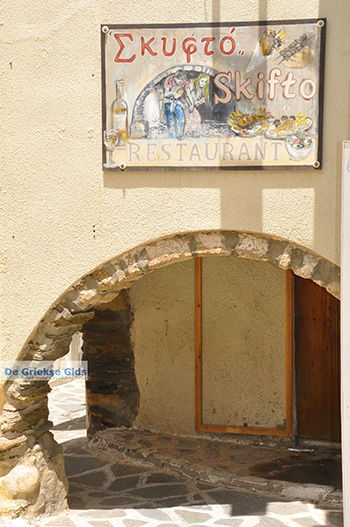 Naxos stad - Cycladen Griekenland - nr 12 - Foto van https://www.grieksegids.nl/fotos/naxos/normaal/naxos-stad-012.jpg