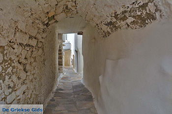 Naxos stad - Cycladen Griekenland - nr 58 - Foto van https://www.grieksegids.nl/fotos/naxos/normaal/naxos-stad-058.jpg
