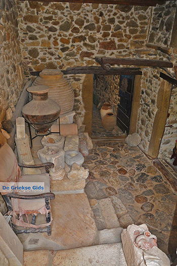 Naxos stad - Cycladen Griekenland - nr 97 - Foto van https://www.grieksegids.nl/fotos/naxos/normaal/naxos-stad-097.jpg