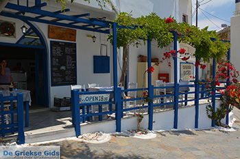 Naxos stad - Cycladen Griekenland - nr 133 - Foto van https://www.grieksegids.nl/fotos/naxos/normaal/naxos-stad-133.jpg