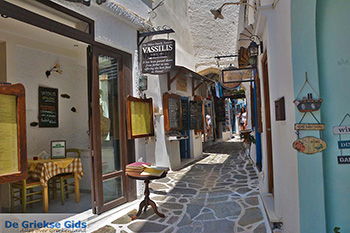 Naxos stad - Cycladen Griekenland - nr 232 - Foto van https://www.grieksegids.nl/fotos/naxos/normaal/naxos-stad-232.jpg