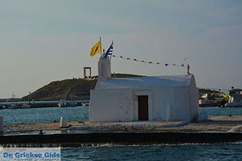 Naxos stad - Cycladen Griekenland - nr 251 - Foto van https://www.grieksegids.nl/fotos/naxos/normaal/naxos-stad-251.jpg