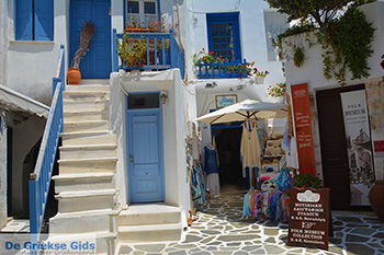 Naxos stad - Cycladen Griekenland - nr 260 - Foto van https://www.grieksegids.nl/fotos/naxos/normaal/naxos-stad-260.jpg