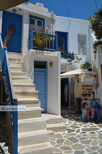 Naxos stad - Cycladen Griekenland - nr 264 - Foto van https://www.grieksegids.nl/fotos/naxos/normaal/naxos-stad-264.jpg