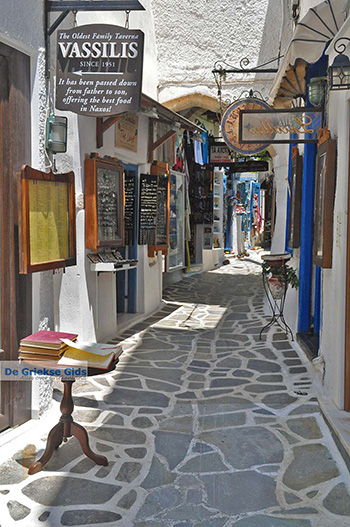 Naxos stad - Cycladen Griekenland - nr 276 - Foto van https://www.grieksegids.nl/fotos/naxos/normaal/naxos-stad-276.jpg