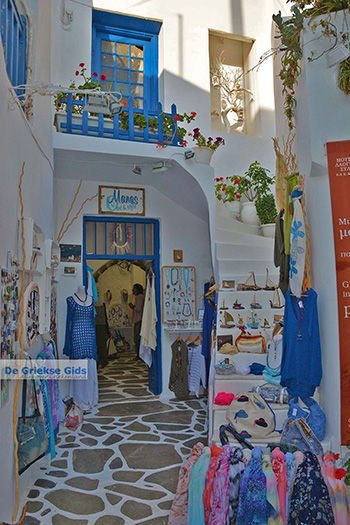 Naxos stad - Cycladen Griekenland - nr 311 - Foto van https://www.grieksegids.nl/fotos/naxos/normaal/naxos-stad-311.jpg