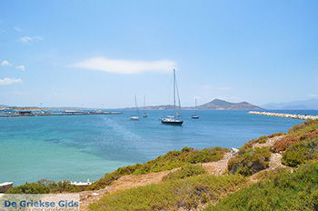 Naxos stad - Cycladen Griekenland - nr 327 - Foto van https://www.grieksegids.nl/fotos/naxos/normaal/naxos-stad-327.jpg