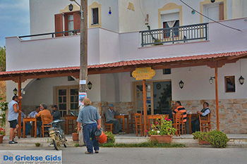 Vivlos Naxos - Cycladen Griekenland - nr 16 - Foto van https://www.grieksegids.nl/fotos/naxos/normaal/vivlos-naxos-016.jpg